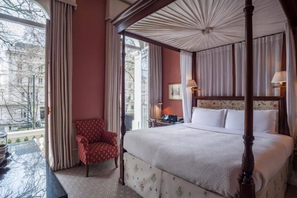 Bedroom view of Roseate House London