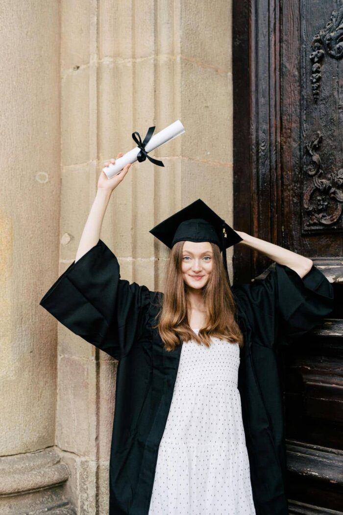 100+ Best College Graduation Instagram Captions for the Perfect Graduation Post